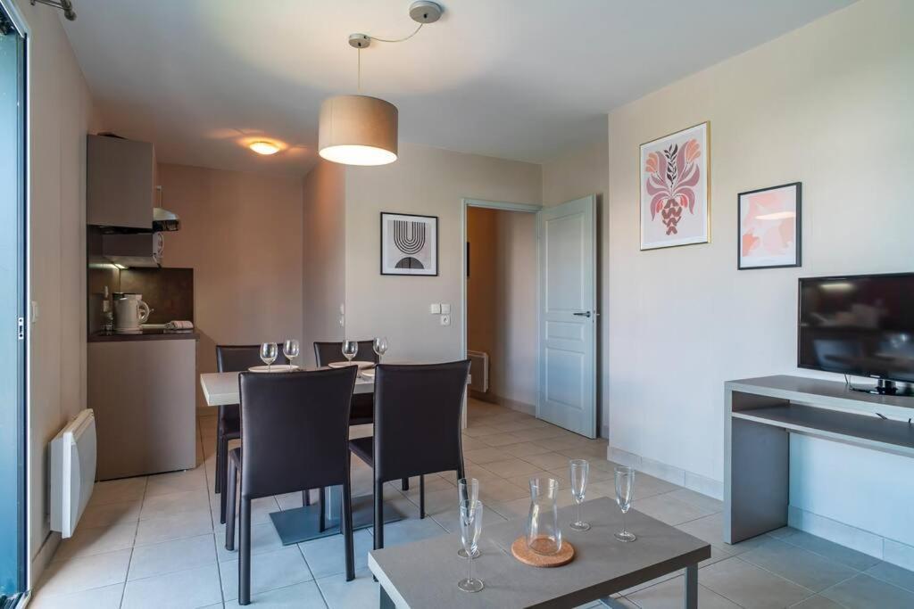 Chez Elisa - Dans Residence 4 Etoiles A Concarneau Buitenkant foto